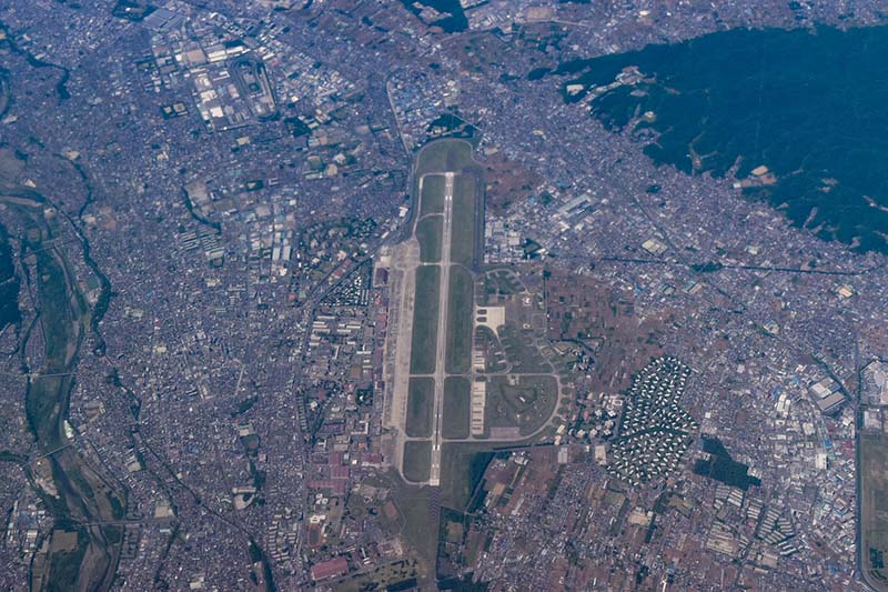 横田基地