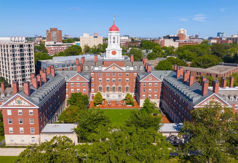 ハーバード大学