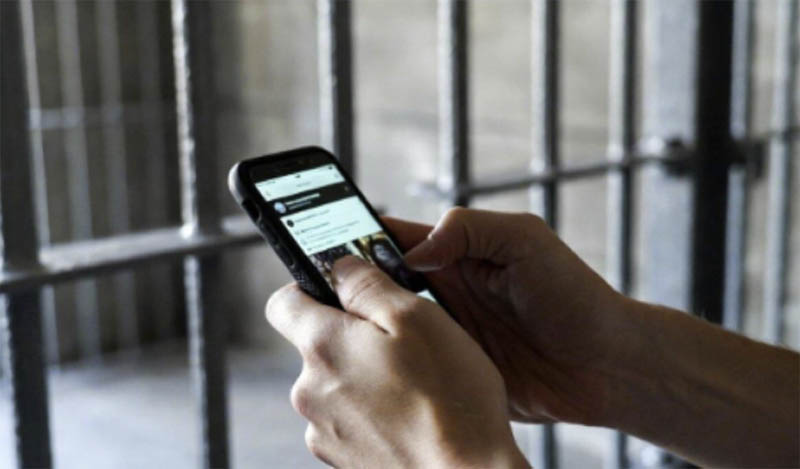 SNS投稿で逮捕される英国民が１万人