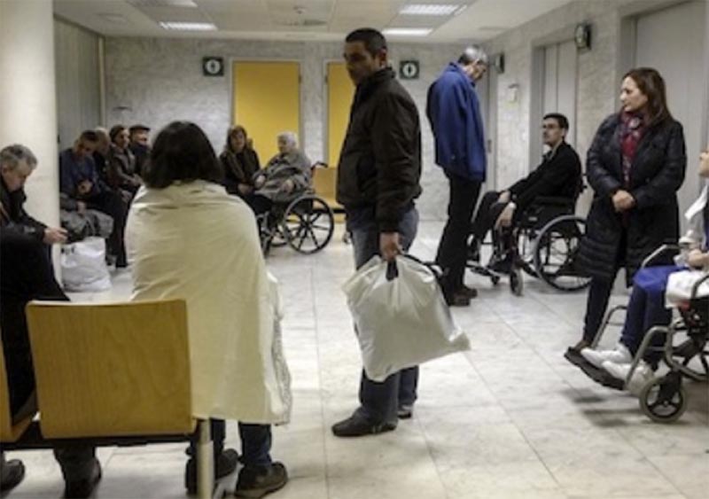 スペインの病院に溢れるインフルエンザ患者