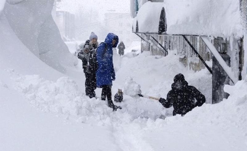 ロシア12メートル級の大雪