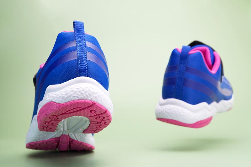 目に留まらない