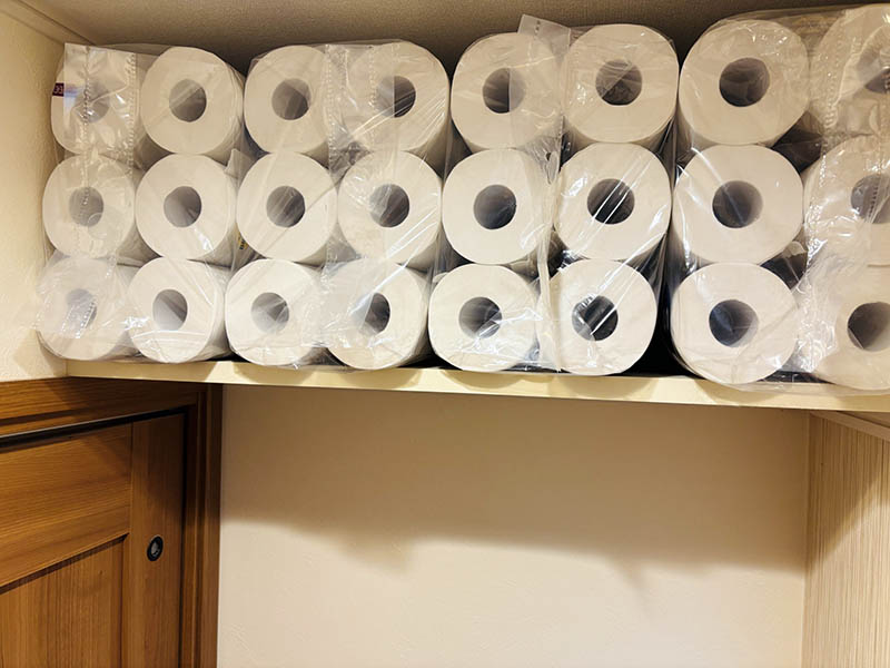 トイレットペーパー
