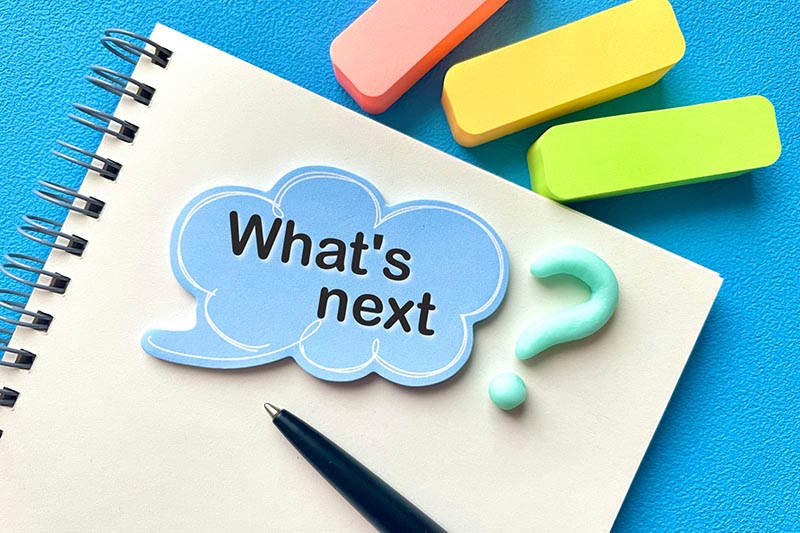 次の道に何があるか？