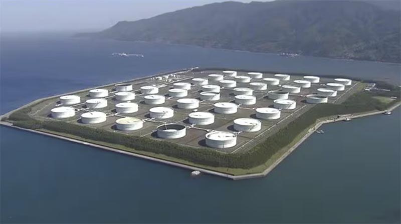 原油コンビナート