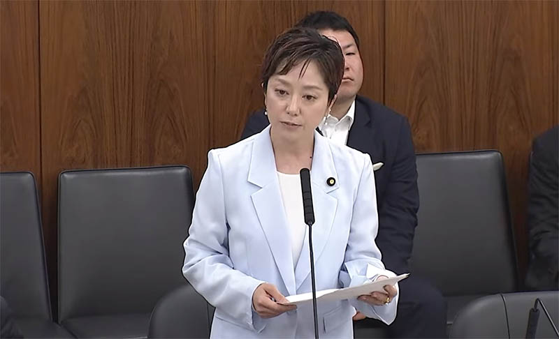 奥田ふみよ氏