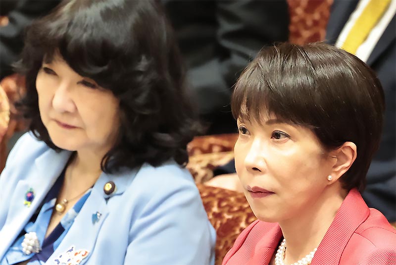 片山大臣と高市総理