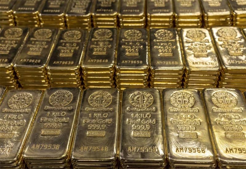 金価格1万８千年