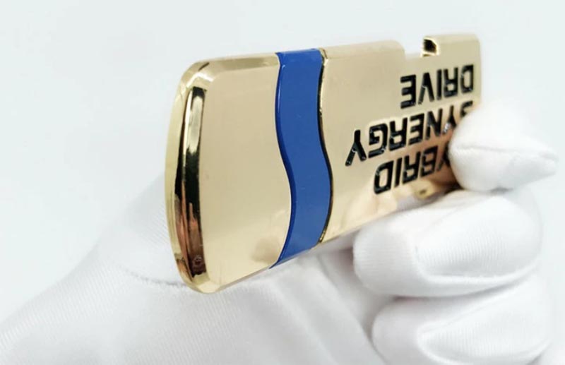 ハイブリッド車