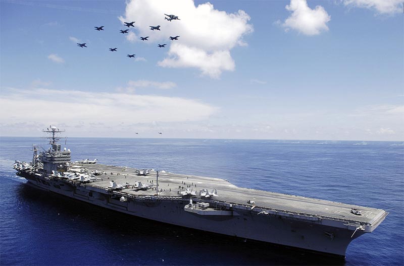 空母エイブラハム・リンカーン